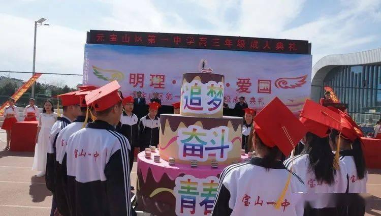 为什么我们博大精深的道理，一旦对外总是被揍得鼻青脸肿？游戏画面